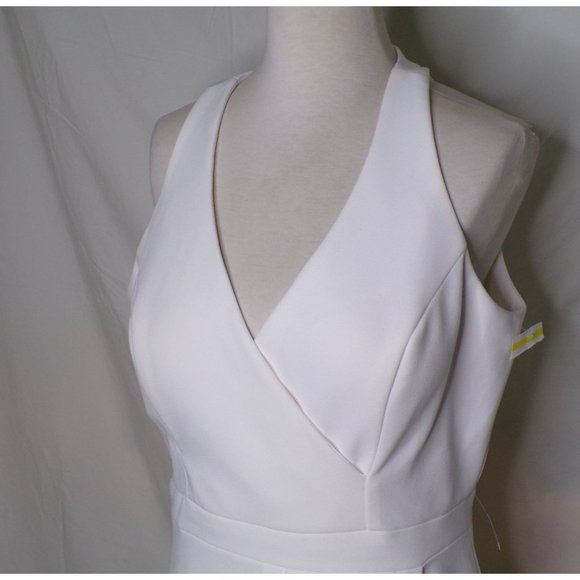 🆕 XSCAPE Tulip Hem Sleeveless Crepe Gown Dress Ivory 2 - Picture 8 of 11